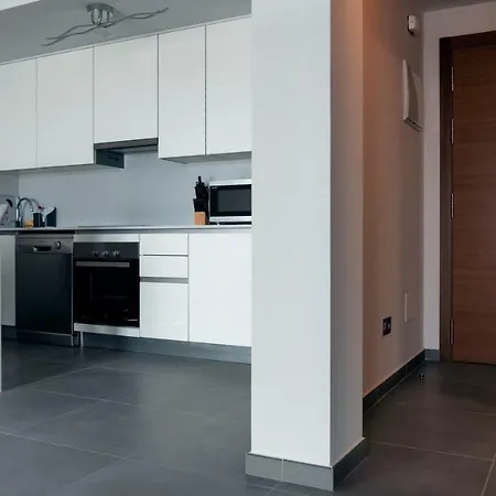 Apartment Okeanos 1 Bedroom With Terrace Lt2-t *